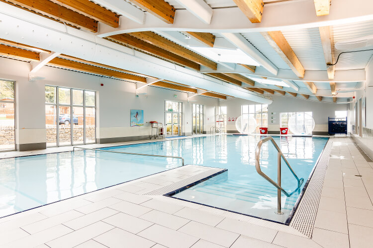 Photo of the Cheddar Woods swimming pool