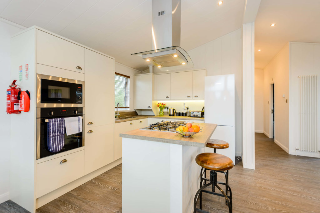 Wareham Forest Lodge kitchen 