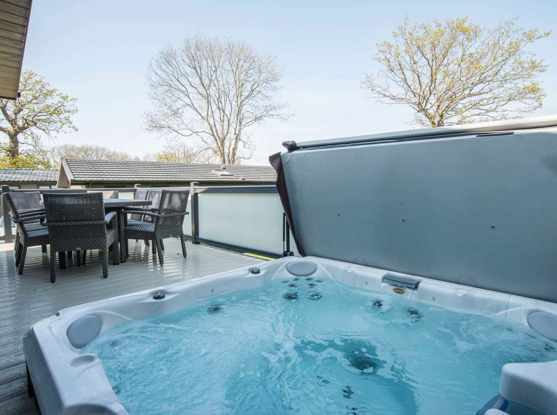 Hot Tub at Carisbrooke View Premier Lodge at Woodside Coastal