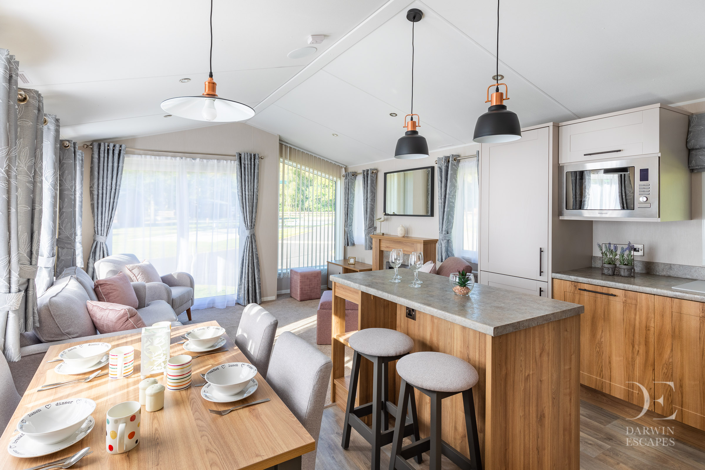 Interior shot of the open plan living area in the Willerby Waverly