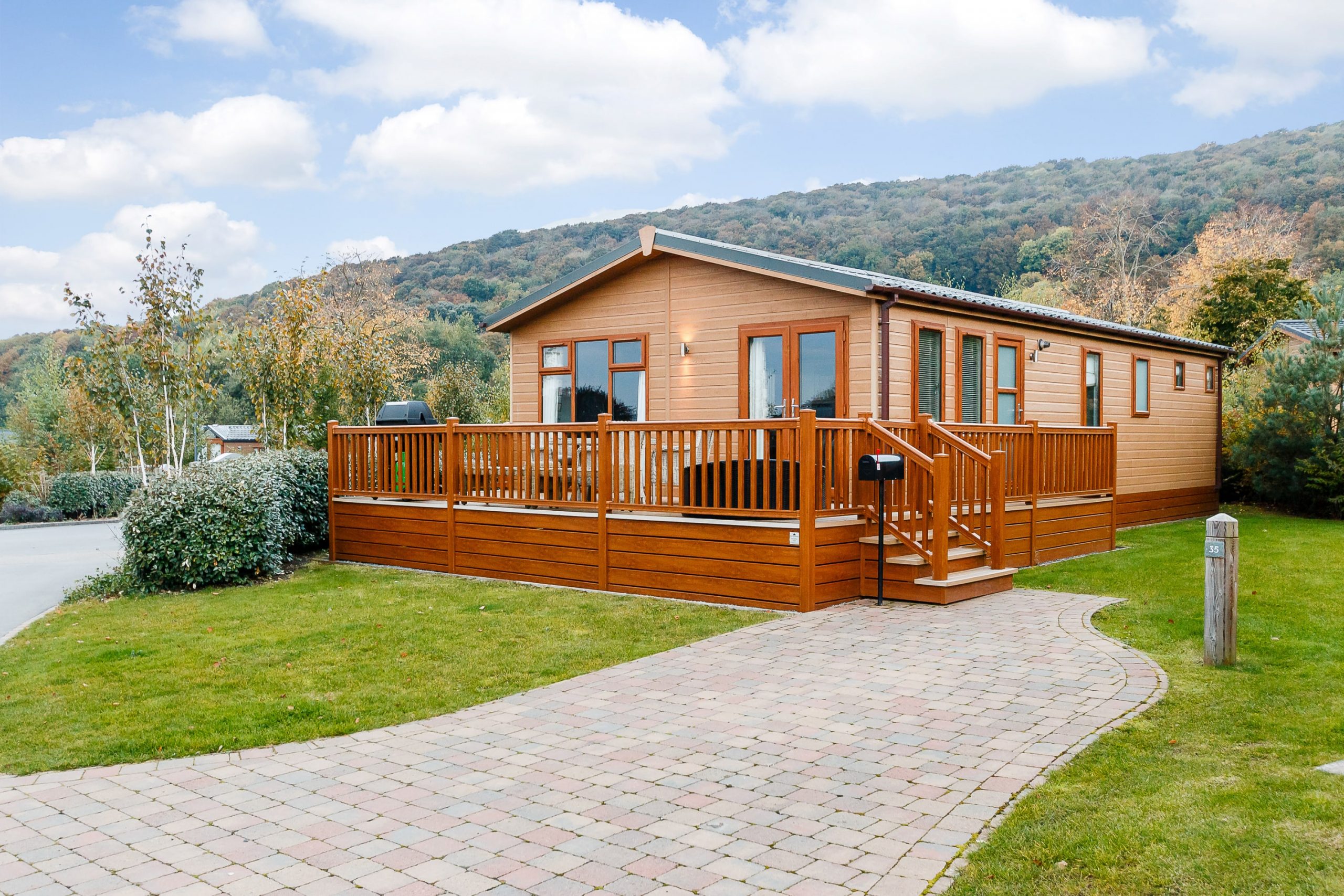 Cheddar Woods Resort & Spa Gallery 0