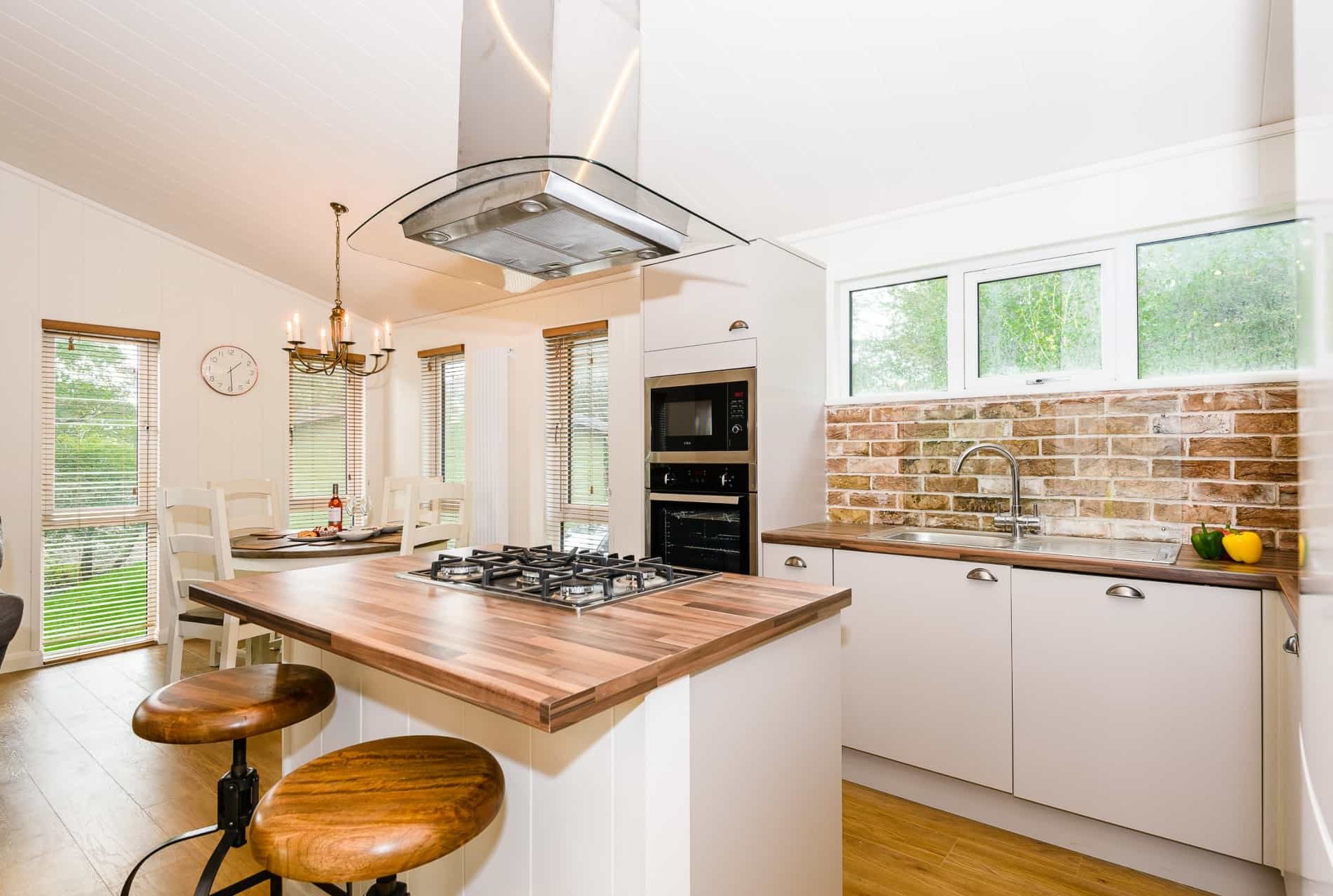 kitchen area at keswick reach lodge retreat